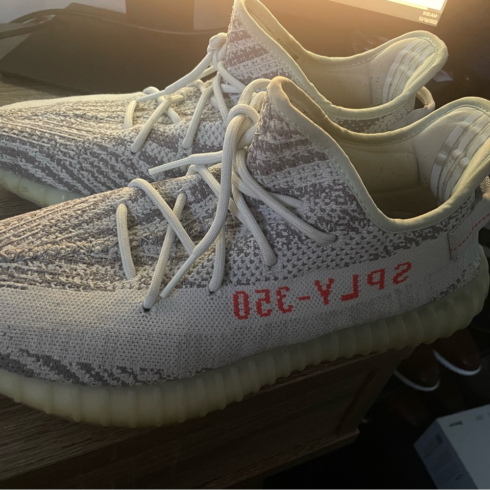 Yeezy Blue Tint 350’s/ Size 13 but we’re too small for me